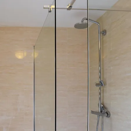 Ferienhaus Liverton *